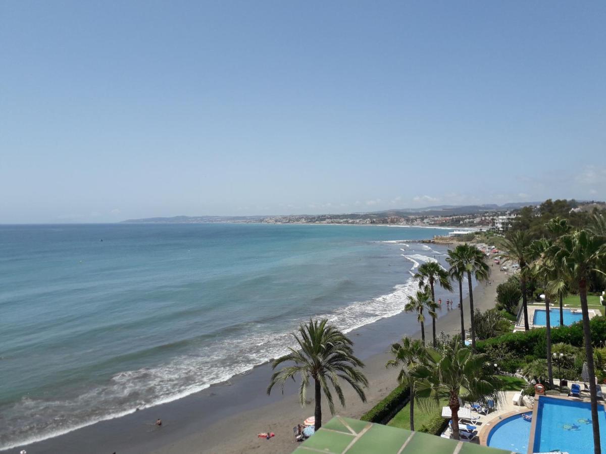 Апартаменты Front Sea View Penthouse Эстепона Экстерьер фото